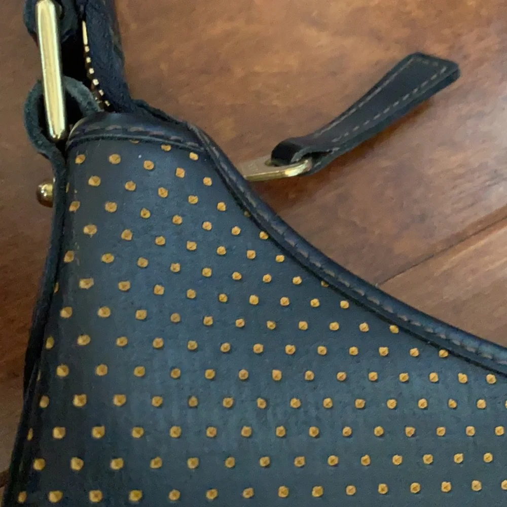 Dooney & Bourke Handbag & Wallet Duo